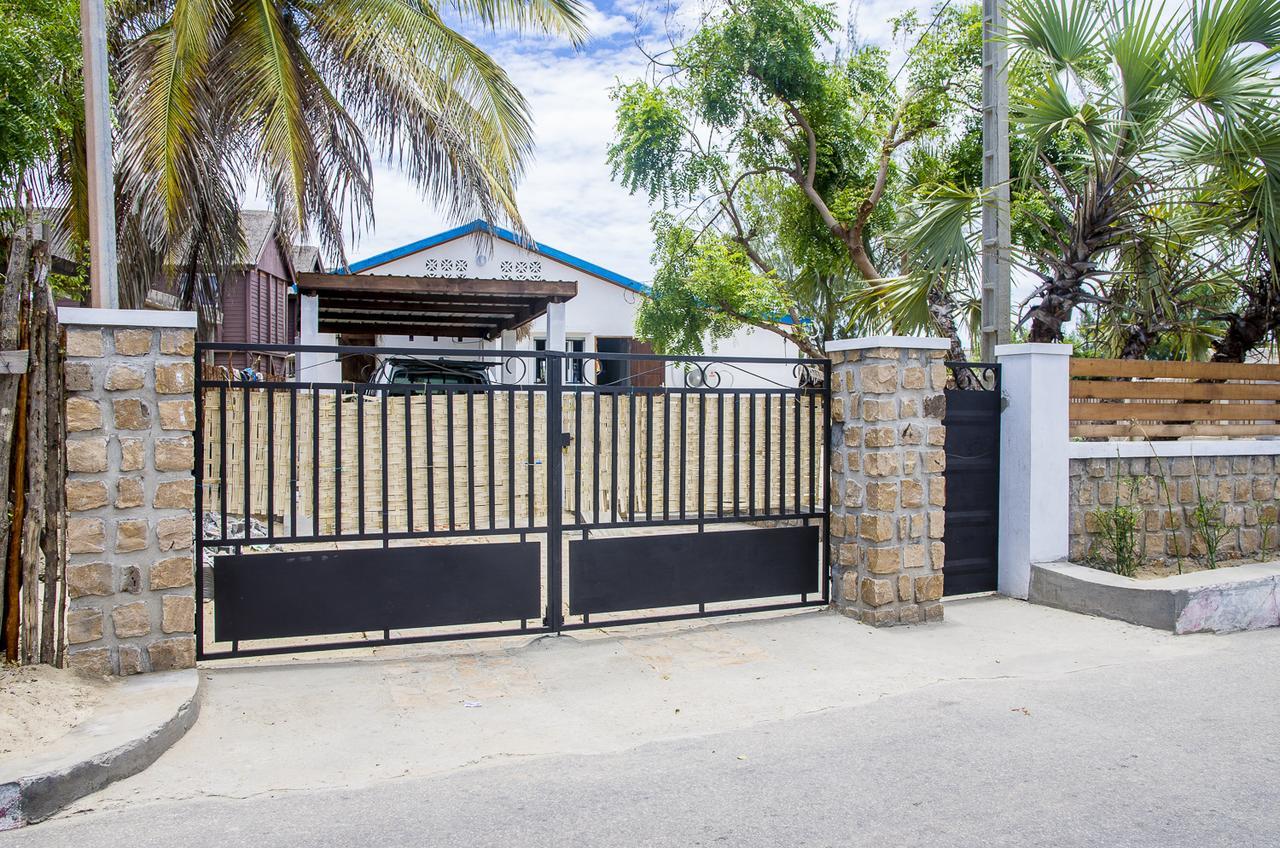 Villa A.Tia Morondava Exterior foto